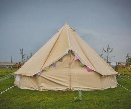 Skipbridge Farm Shepherds Huts Campground Green Hammerton Extérieur photo